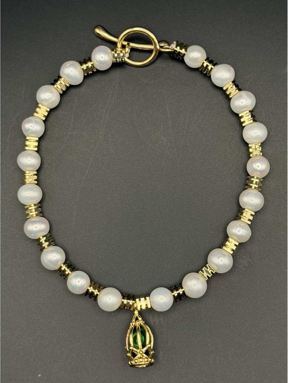 candy+clover white freshwater pearl and gold toggle bracelet